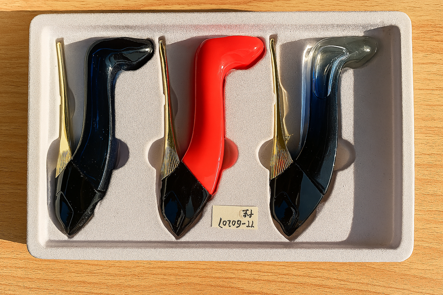 Maiden Anna - Cool Girl Gift Box Lady’s Perfume (Original) Trendy Zone